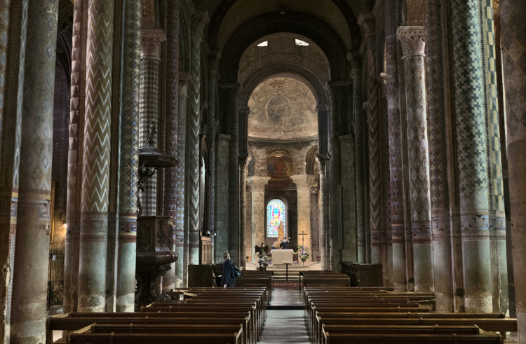 48 hours in poitiers 2 days